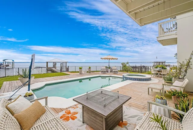 $3,350,000 | 92 Carolyn Lane, Santa Rosa Beach, FL 32459