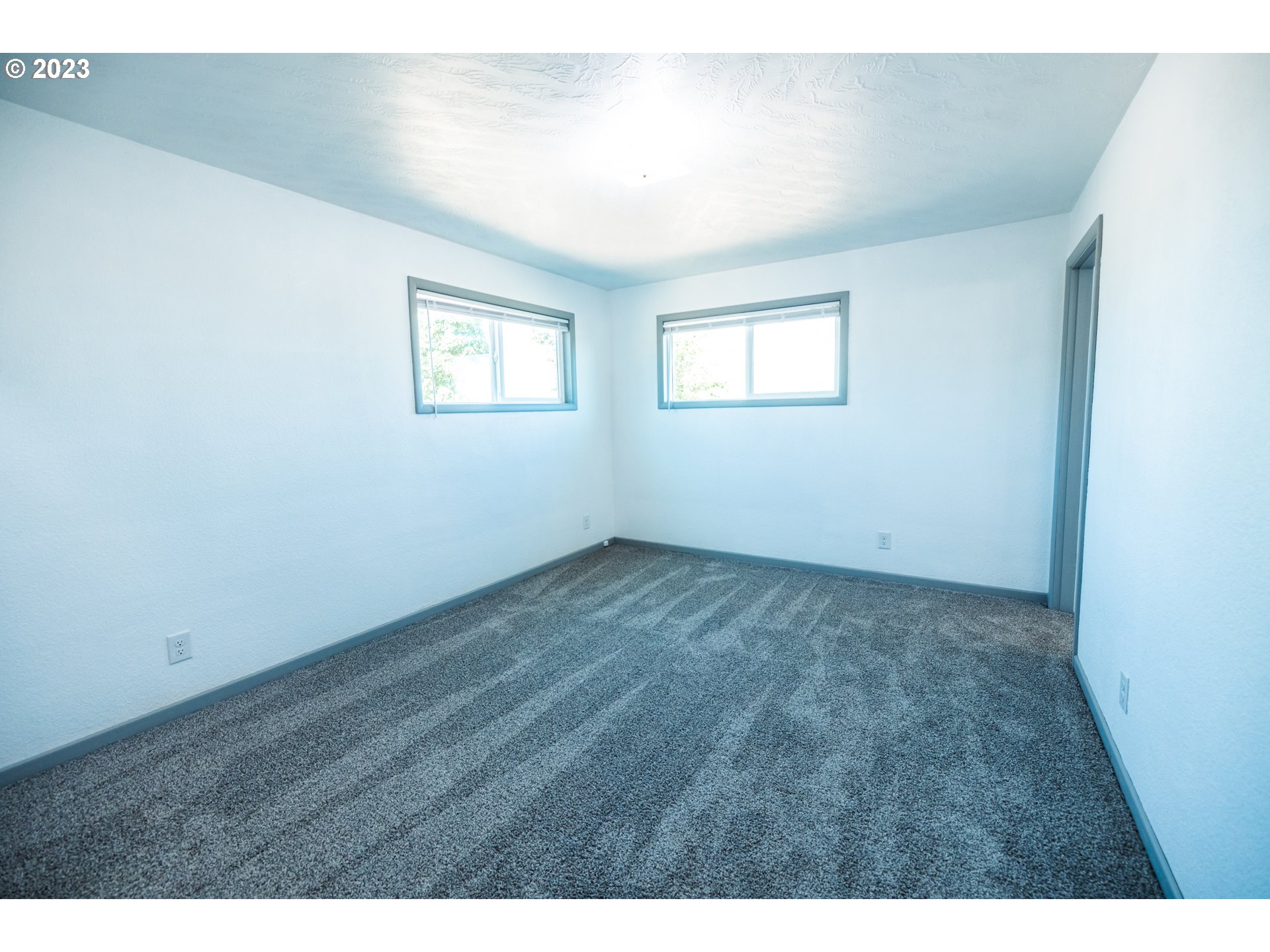 9367 Stayton Road Southeast Aumsville, OR 97325 - Photo 10 of 26 Gallery Image 10