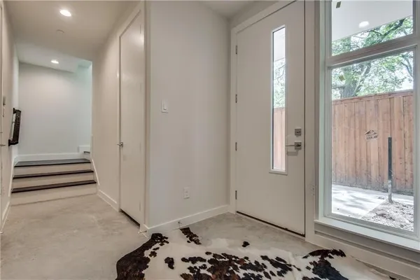 $2,850 | 4620 Munger Avenue, Unit 102, Dallas, TX 75204