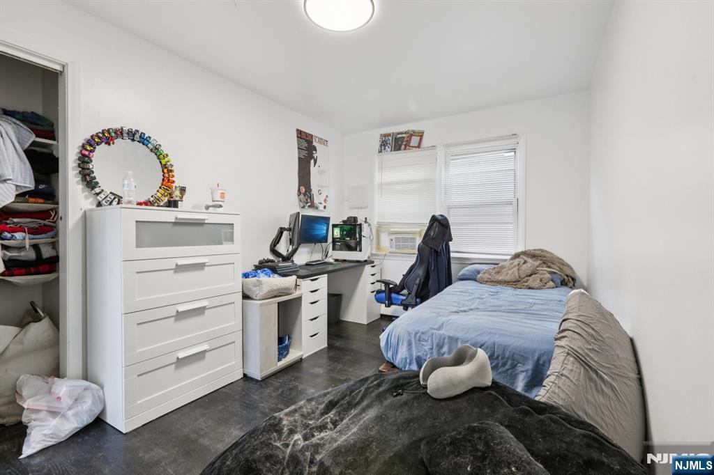 89 Anderson Avenue Wallington, NJ 07057 - Photo 23 of 35