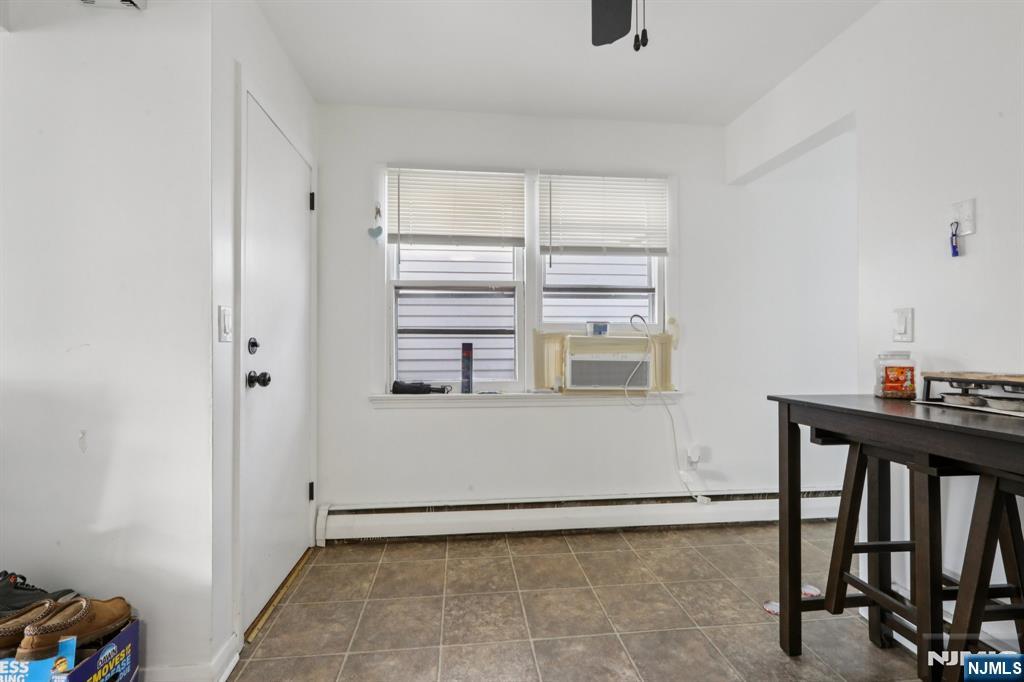 89 Anderson Avenue Wallington, NJ 07057 - Photo 6 of 35