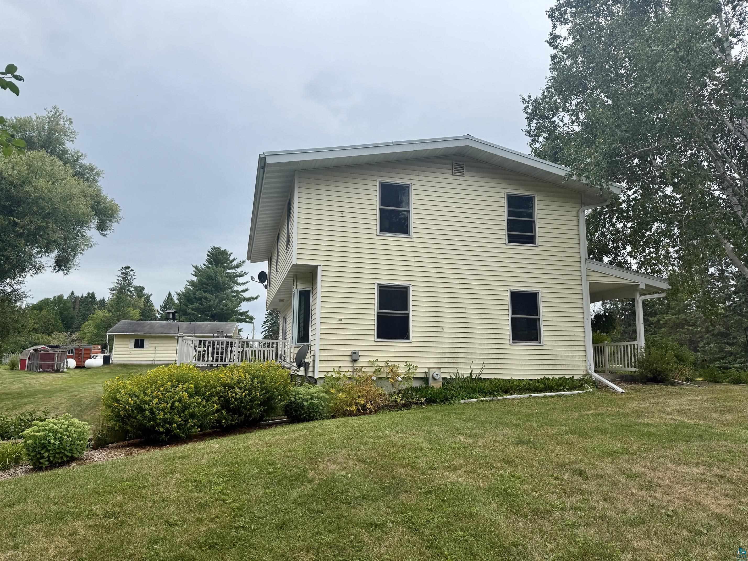 28975 Golf Course Road Ashland, WI 54806 - Photo 4 of 12 Gallery Image 4