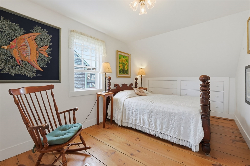 2037 Main Road Westport, MA 02791 - Photo 26 of 42