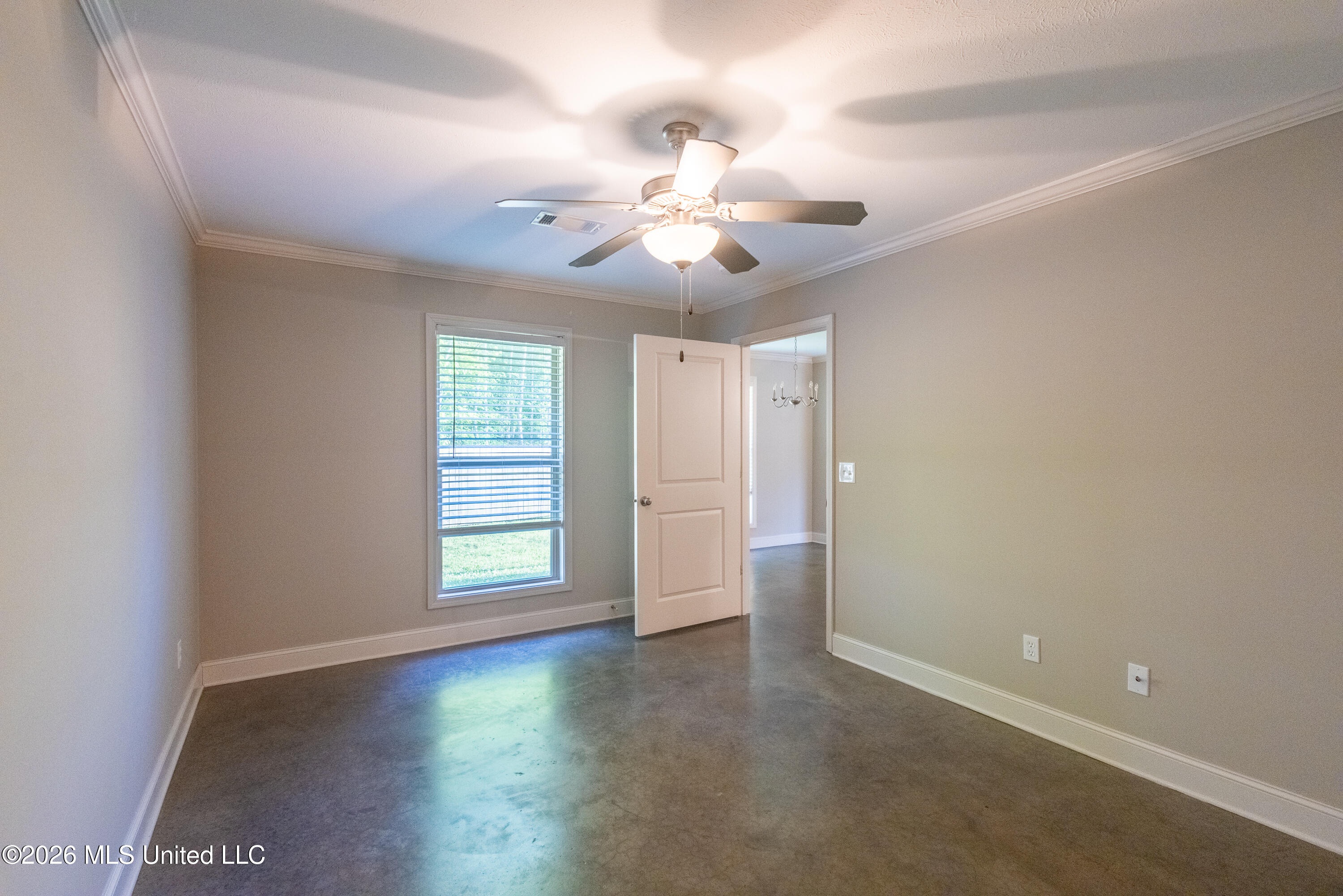 120 Bankside Drive Canton, MS 39046 - Photo 13 of 15 120 Bankside Drive Canton MS-18