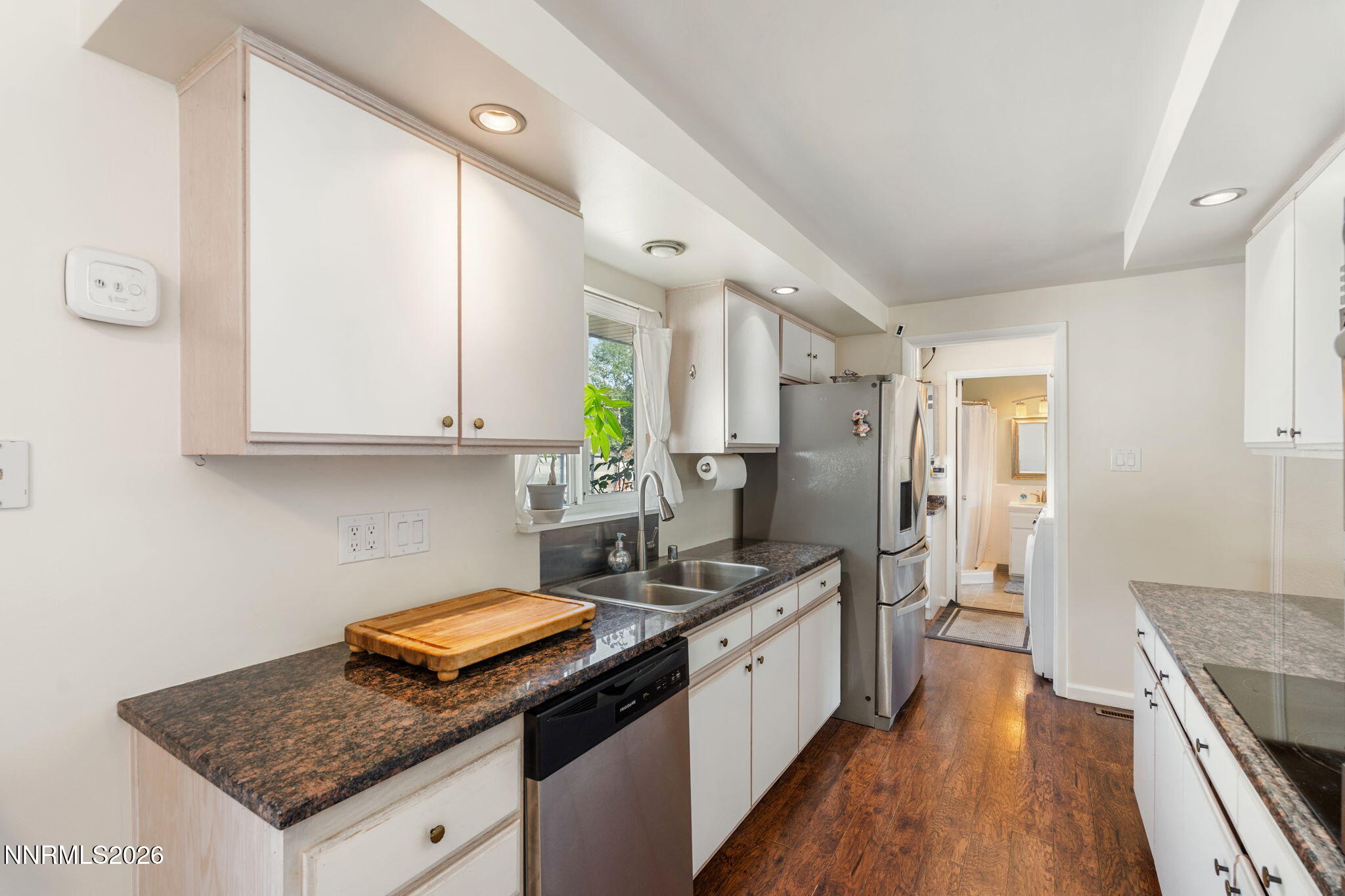 3305 Idlewild Drive Reno, NV 89509 - Photo 16 of 39 30-web-or-mls-DSC00557