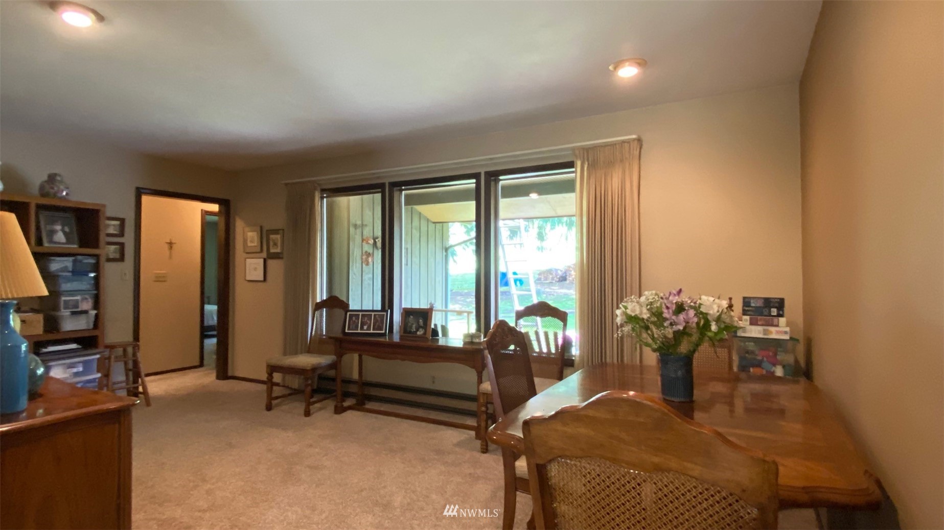 201 Pare Road Kelso, WA 98626 - Photo 4 of 20 Gallery Image 4