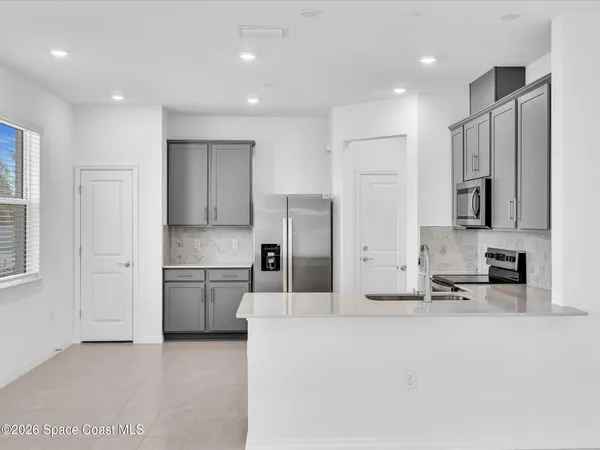 $2,300 | 4321 Jetty Lane, Palm Bay, FL 32905