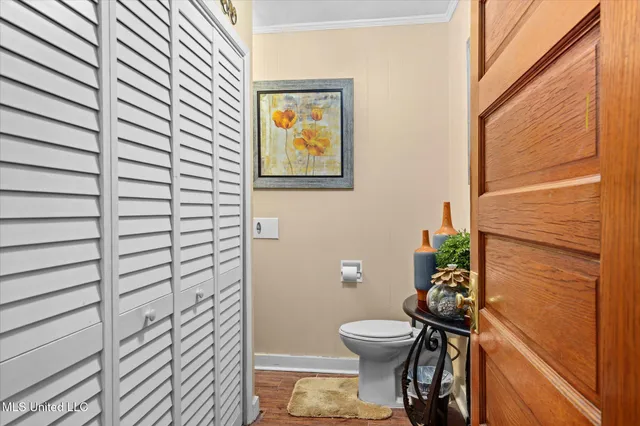 $854,900 | 1028 Main Street, Hattiesburg, MS 39401