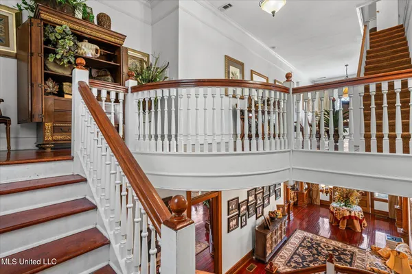 $854,900 | 1028 Main Street, Hattiesburg, MS 39401