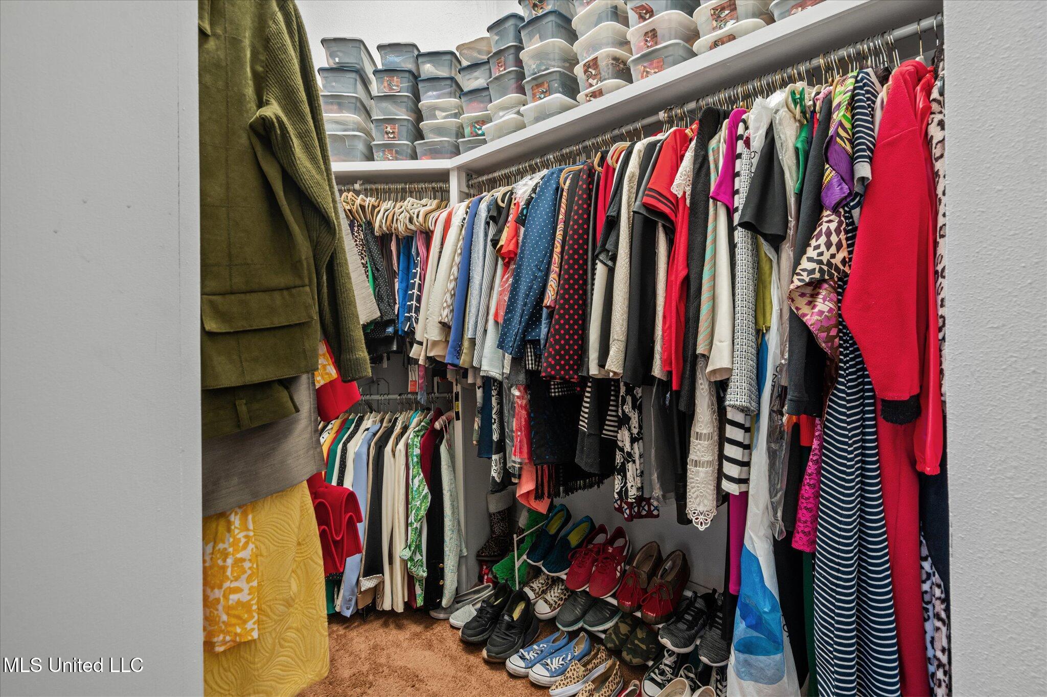 1028 Main Street Hattiesburg, MS 39401 - Photo 51 of 77 closets