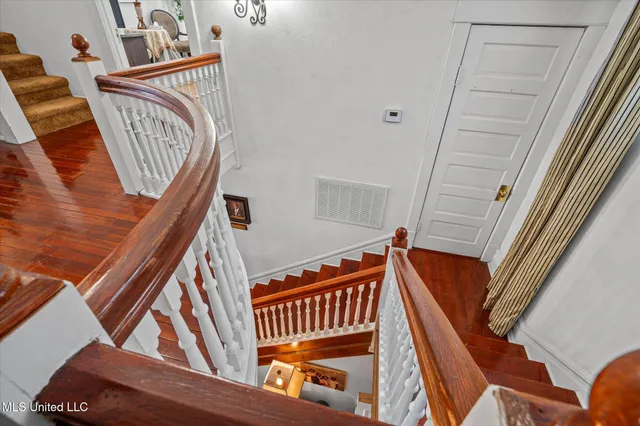 $854,900 | 1028 Main Street, Hattiesburg, MS 39401