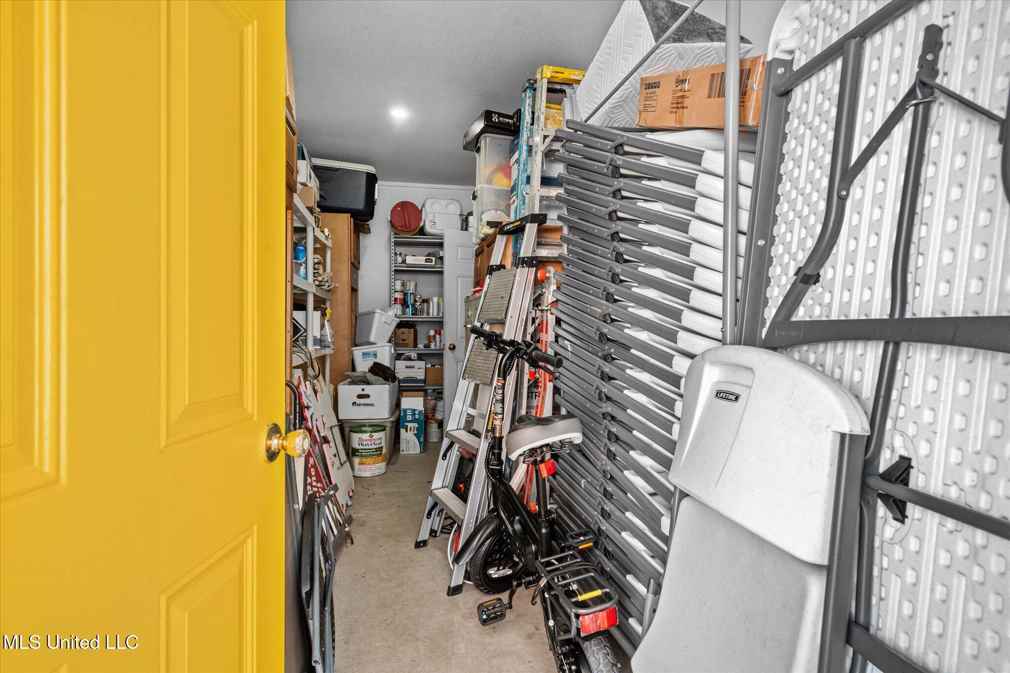 1028 Main Street Hattiesburg, MS 39401 - Photo 69 of 77 office