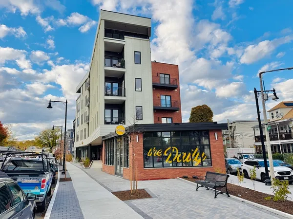 $3,890 | 500 Talbot Avenue, Unit 308, Boston, MA 02124