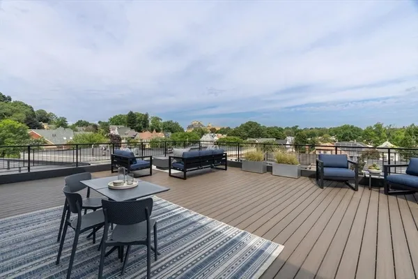 $3,890 | 500 Talbot Avenue, Unit 308, Boston, MA 02124