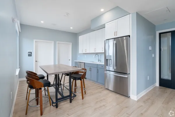 $3,890 | 500 Talbot Avenue, Unit 308, Boston, MA 02124