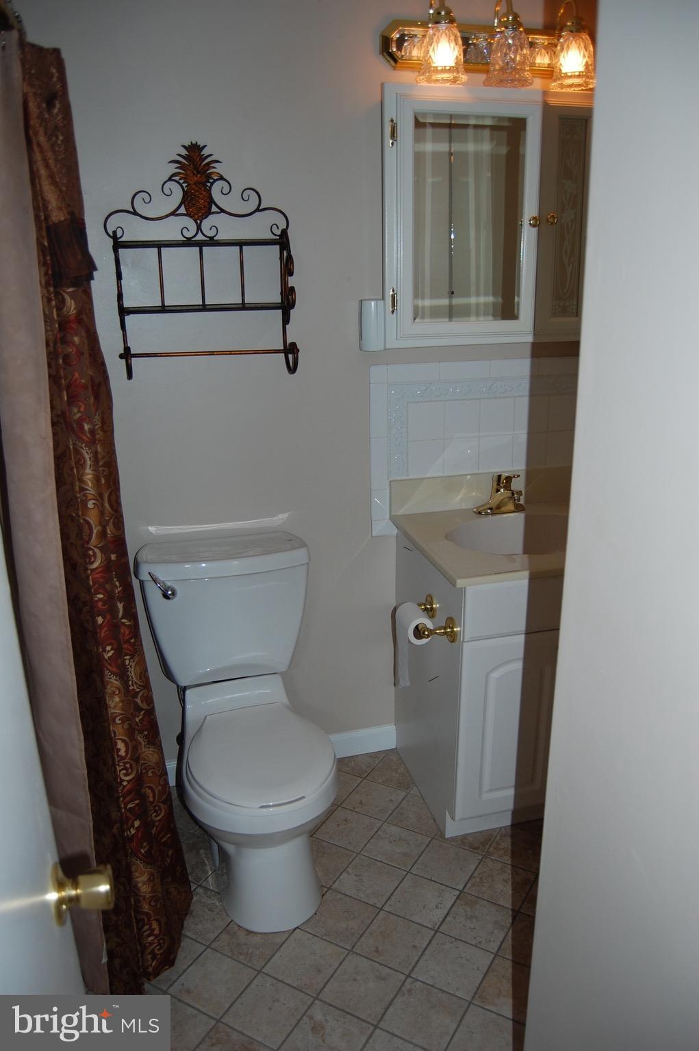 1818 Montreal Road Severn, MD 21144 - Photo 8 of 9 Upper Level Main Full Bath