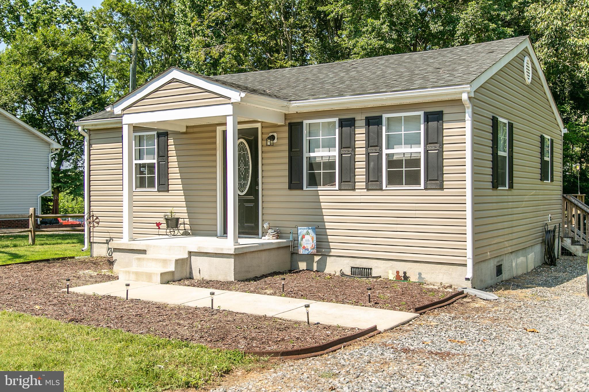 13361 Ladysmith Road Ruther Glen, VA 22514 - Photo 4 of 50 Gallery Image 4