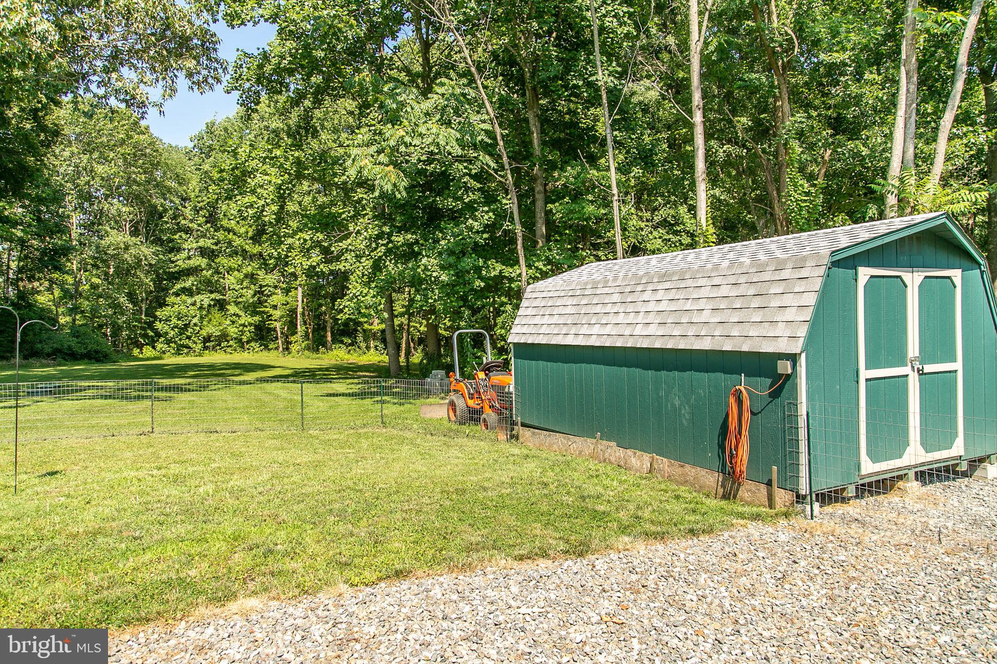 13361 Ladysmith Road Ruther Glen, VA 22514 - Photo 9 of 50 Gallery Image 9