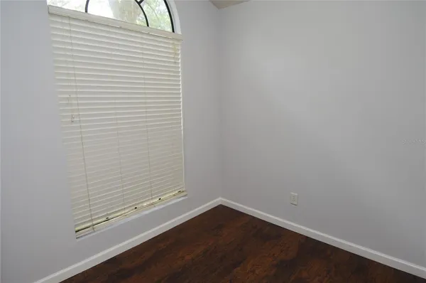 $1,300 | 8635 Mallard Reserve Drive, Unit 201, Tampa, FL 33614