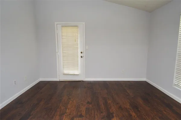 $1,300 | 8635 Mallard Reserve Drive, Unit 201, Tampa, FL 33614