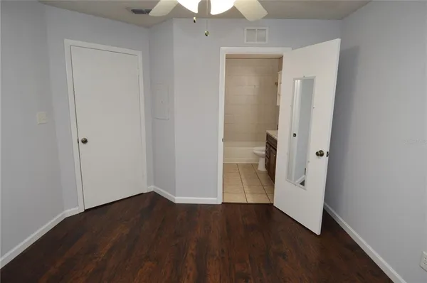 $1,300 | 8635 Mallard Reserve Drive, Unit 201, Tampa, FL 33614