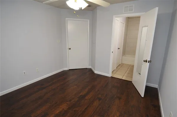 $1,300 | 8635 Mallard Reserve Drive, Unit 201, Tampa, FL 33614