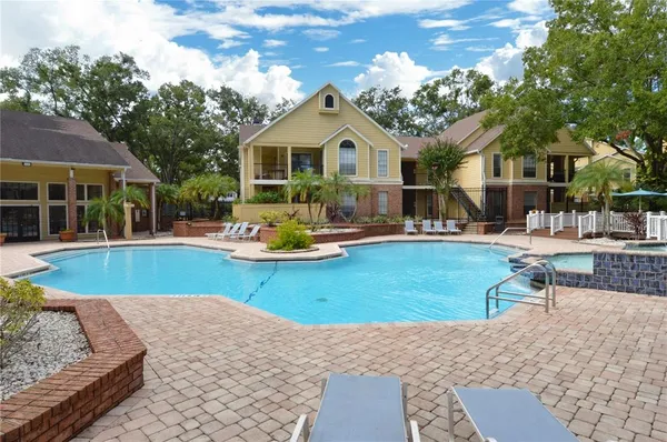 $1,300 | 8635 Mallard Reserve Drive, Unit 201, Tampa, FL 33614