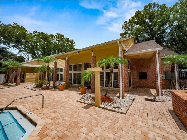 $1,300 | 8635 Mallard Reserve Drive, Unit 201, Tampa, FL 33614