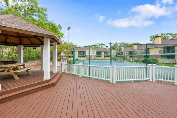 $1,300 | 8635 Mallard Reserve Drive, Unit 201, Tampa, FL 33614