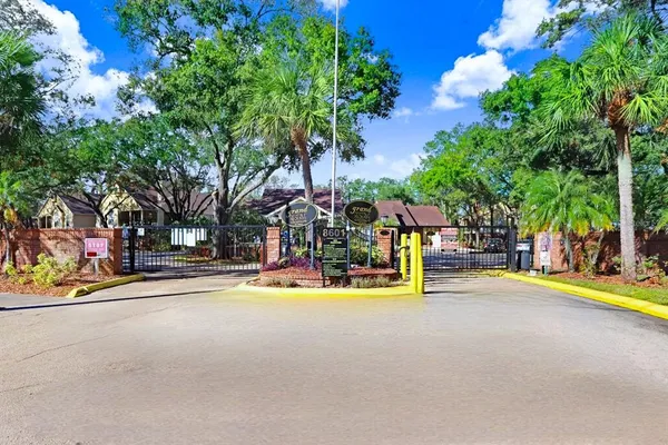$1,300 | 8635 Mallard Reserve Drive, Unit 201, Tampa, FL 33614