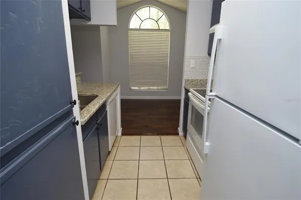 $1,300 | 8635 Mallard Reserve Drive, Unit 201, Tampa, FL 33614