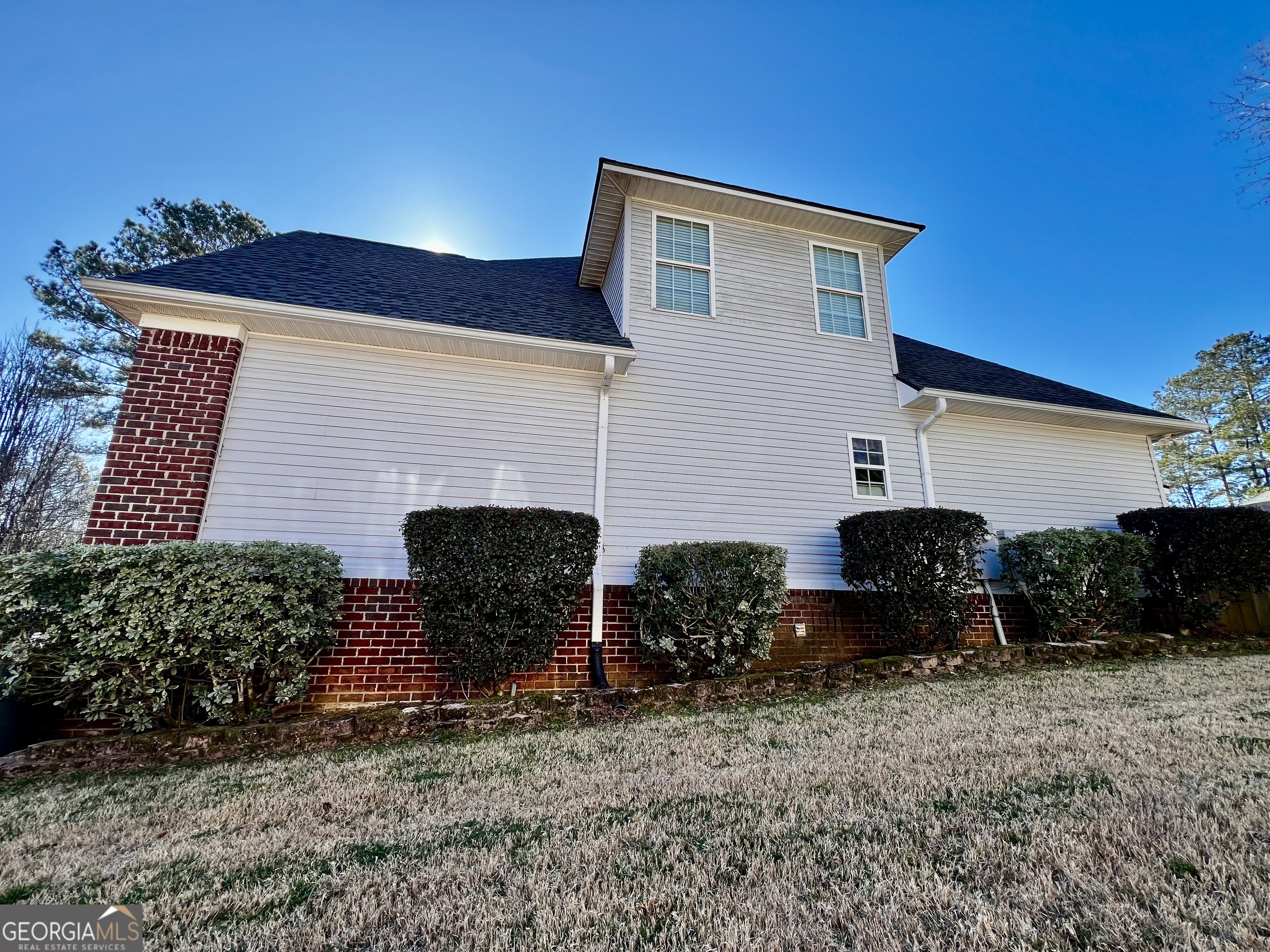 1104 Boulder Drive Gray, GA 31032 - Photo 81 of 81 a view of a house with a yard and a table