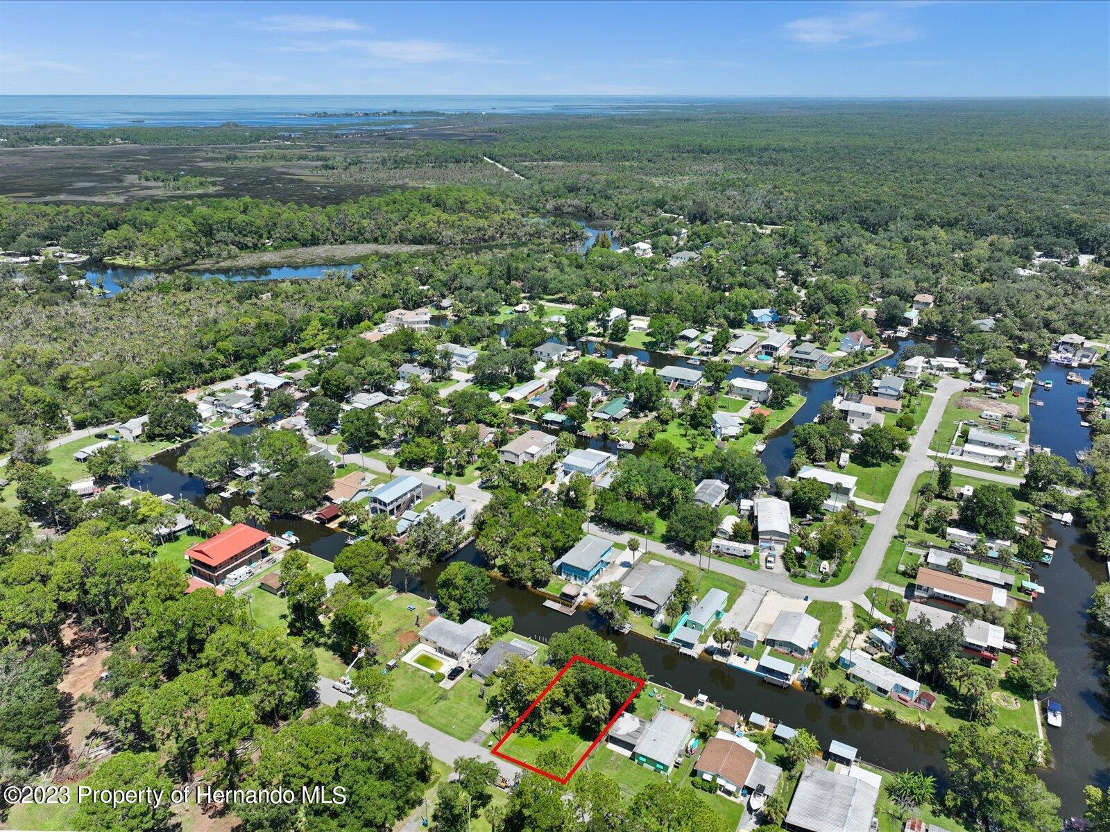 6049 Colony Circle Weeki Wachee, FL 34607 - Photo 15 of 17