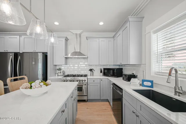 $2,999,000 | 1001 Highway 98, Mexico Beach, FL 32456