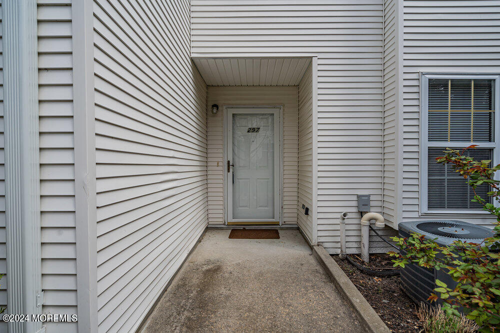 297 Love Lane Wall, NJ 07719 - Photo 2 of 19 005_dsc09913