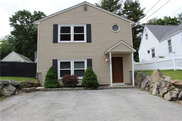 $399,999 | 936 Greenville Avenue, Smithfield, RI 02828