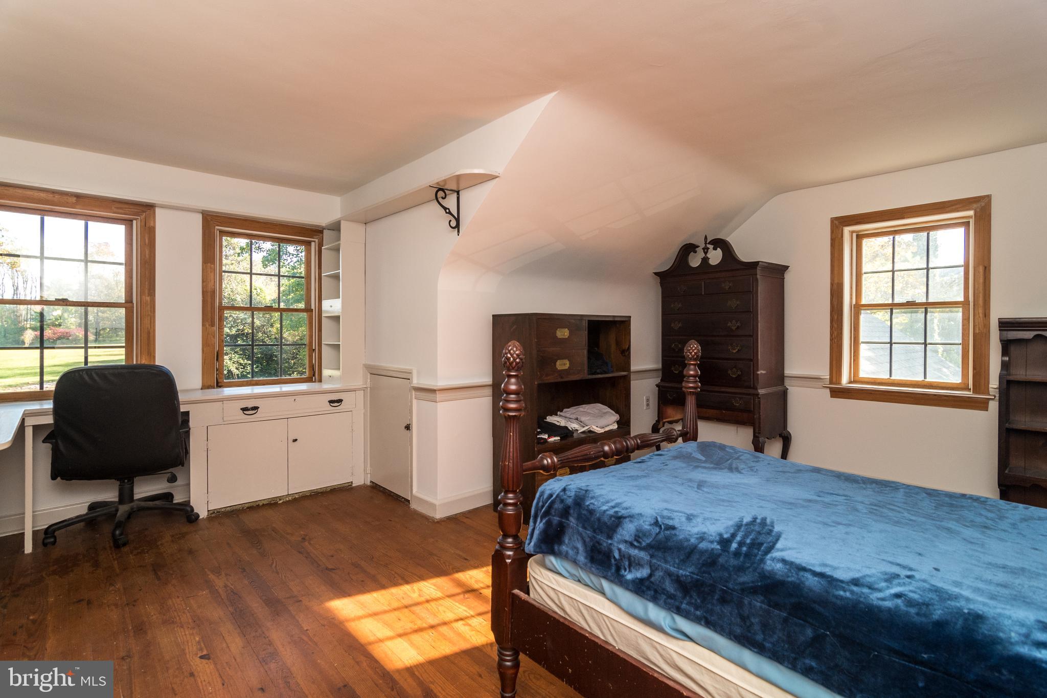 1639 Spencer Road Warminster, PA 18974 - Photo 14 of 50