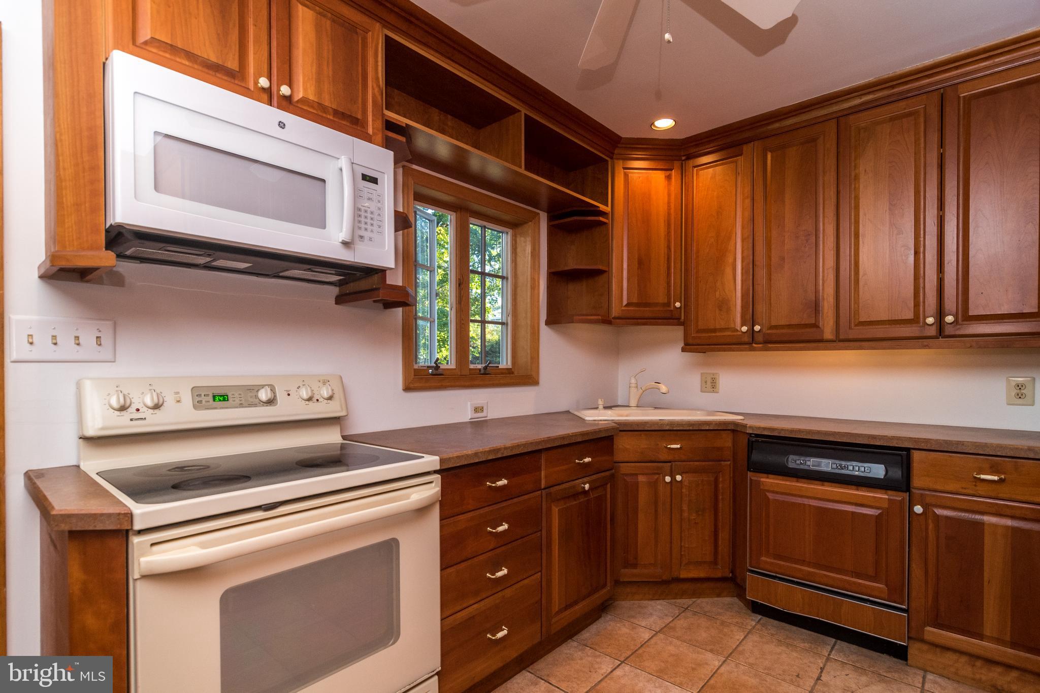 1639 Spencer Road Warminster, PA 18974 - Photo 41 of 50