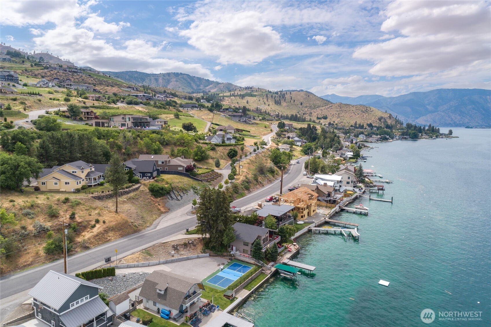 915 South Lakeshore Road Chelan, WA 98816 - Photo 2 of 40