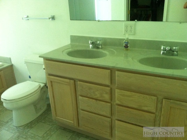 1407 Ravens Ridge Circle Boone, NC 28607 - Photo 6 of 15 Gallery Image 6