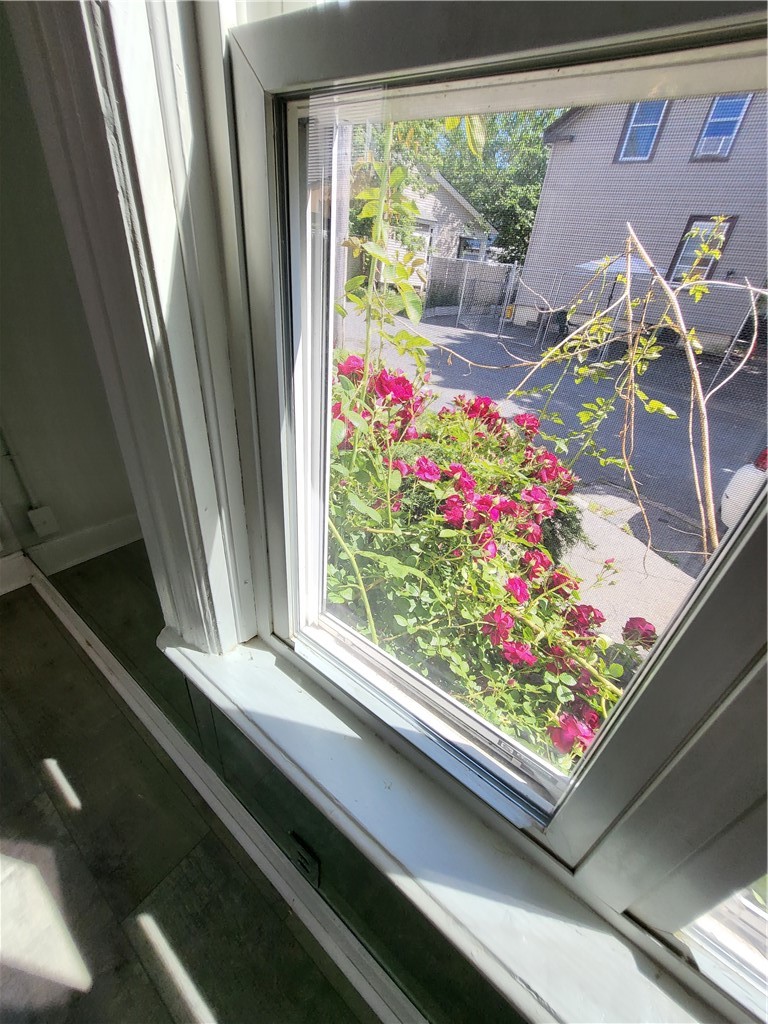 127 Sherman Street Pawtucket, RI 02860 - Photo 13 of 14