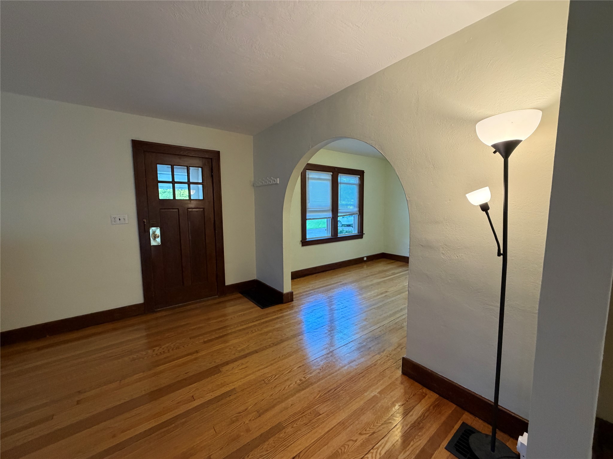1248 Landon Road Vestal, NY 13850 - Photo 5 of 36