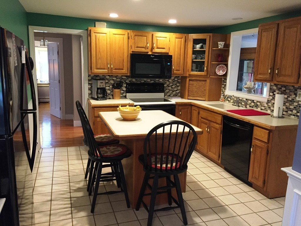 151 Mann Road Hingham, MA 02043 - Photo 8 of 26 Gallery Image 8