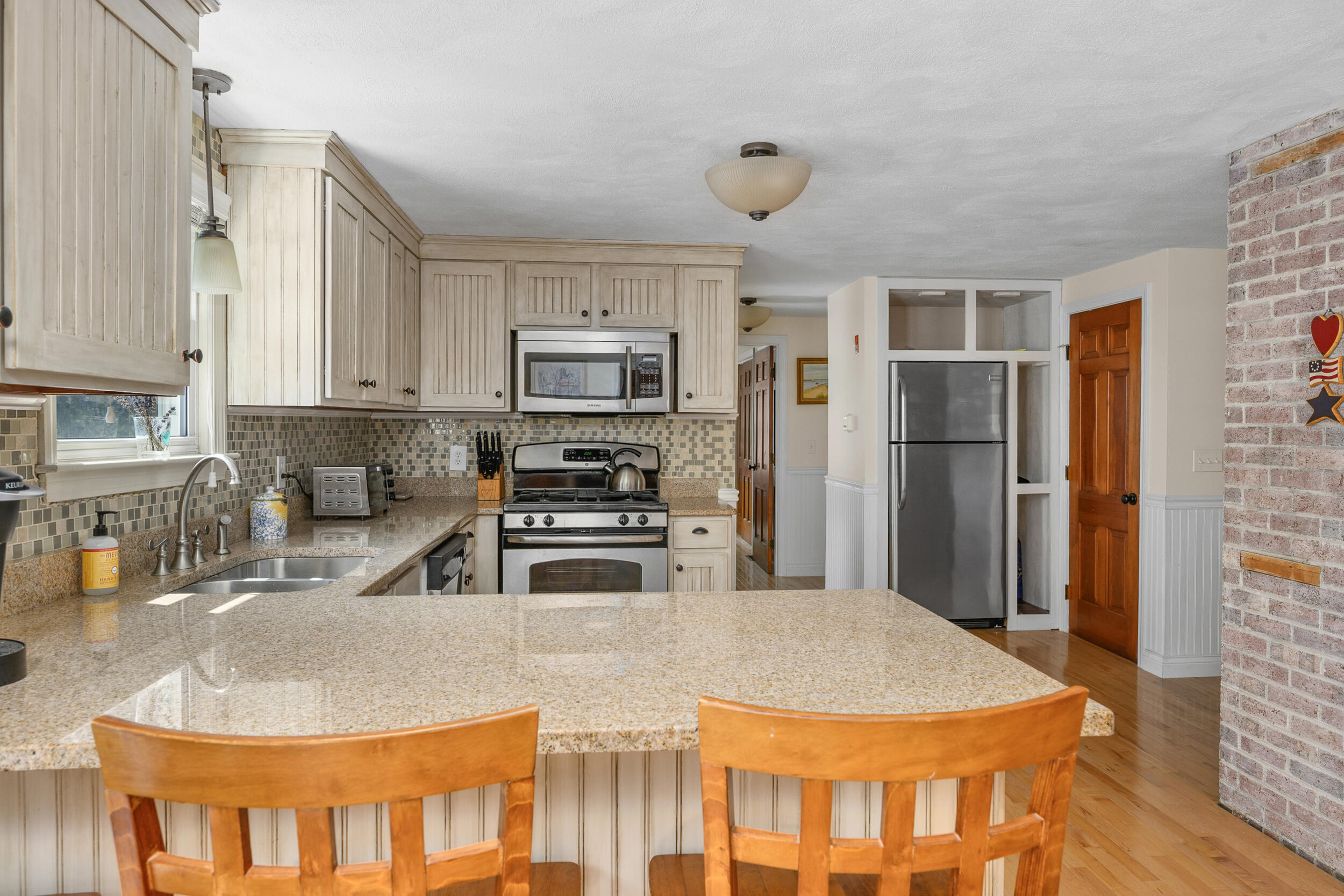 23 Long Road Harwich, MA 02645 - Photo 10 of 24 DSC_0639