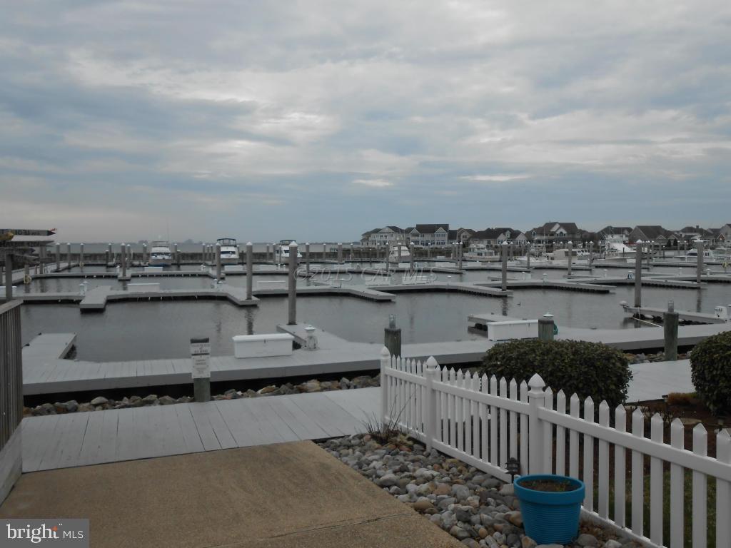 22 Pines Point Ocean Pines, MD 21811 - Photo 5 of 9 a view of a balcony with city view