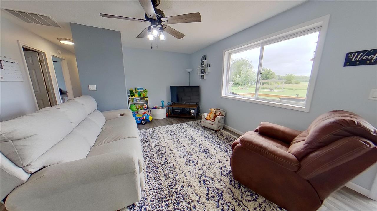 3596 East Millbrook Road Mount Pleasant, MI 48858 - Photo 11 of 41 1891587-10.JPG