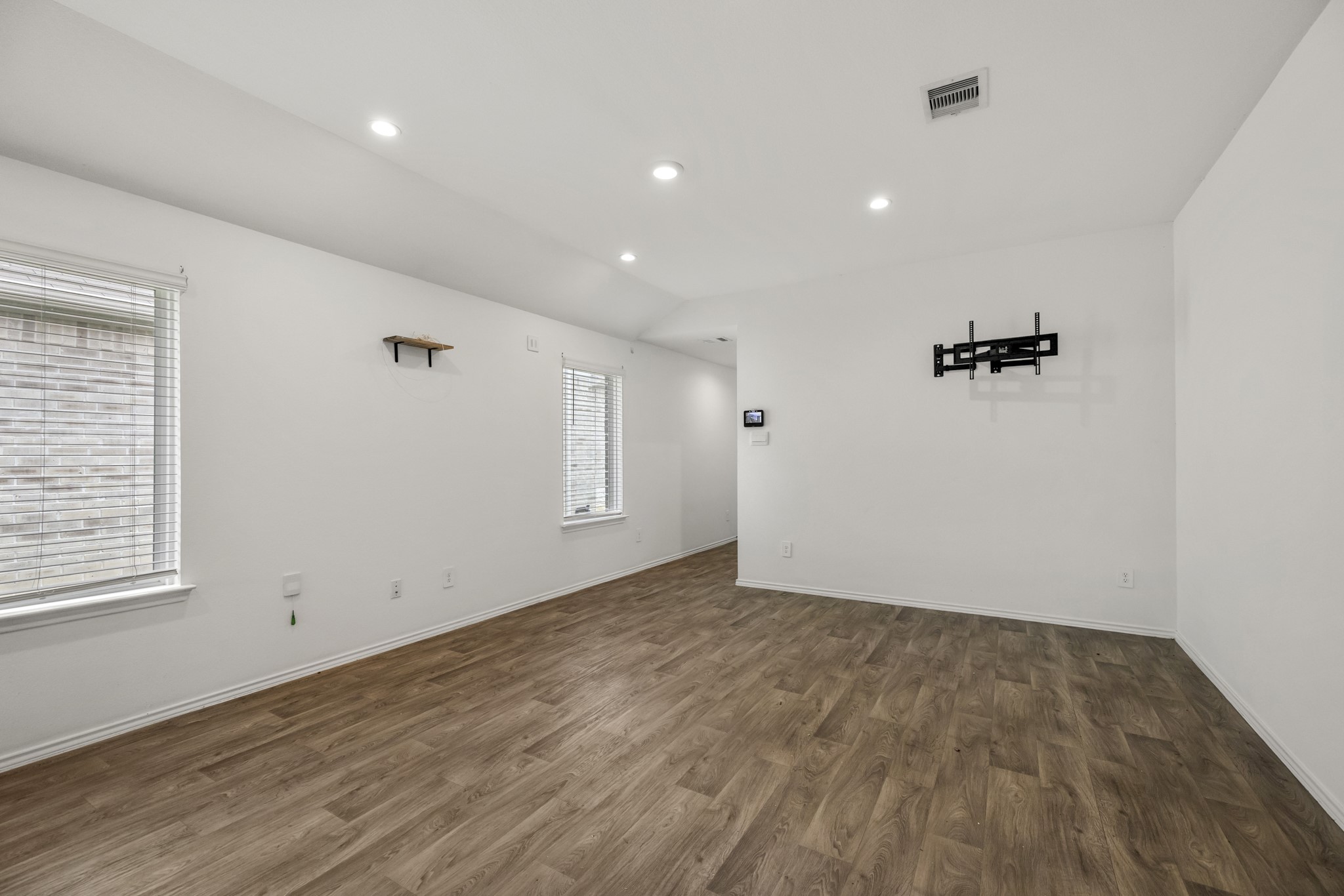 5451 Tuscany Hills Lane Spring, TX 77373 - Photo 15 of 48