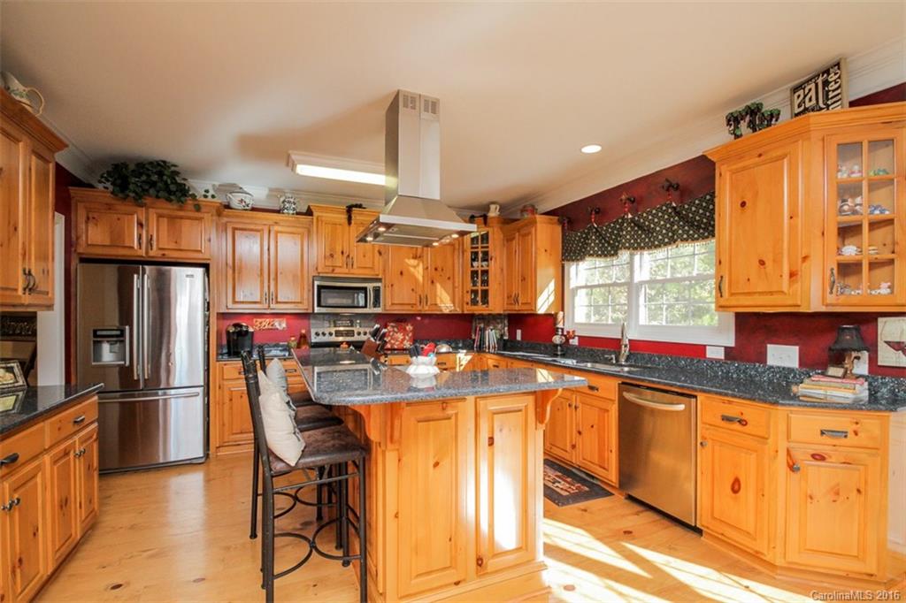 37606 Old Country Road Mount Pleasant, NC 28124 - Photo 6 of 23 Gallery Image 6