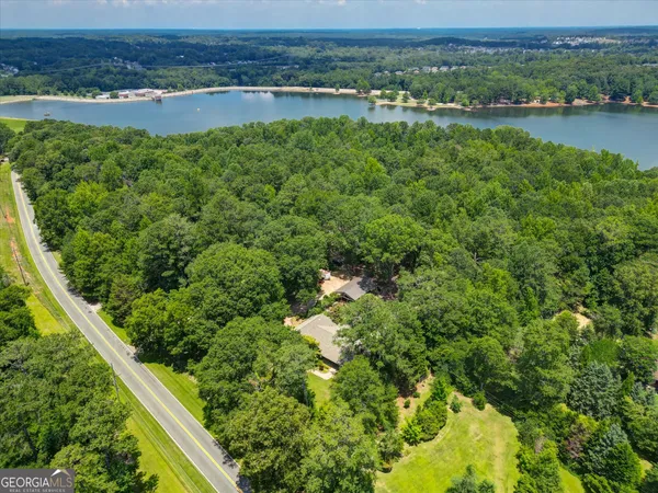 $695,000 | 424 Hampton Road, Hampton, GA 30228