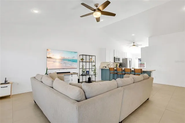 $360,000 | 964 West Charing Cross Circle, Lake Mary, FL 32746